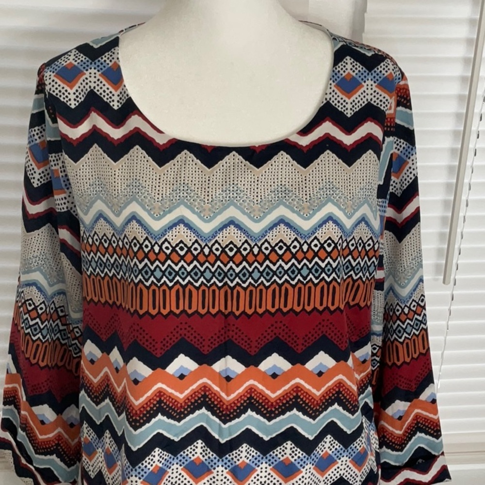 Multicolor Chevron Pattern Dress - Picture 3 of 13